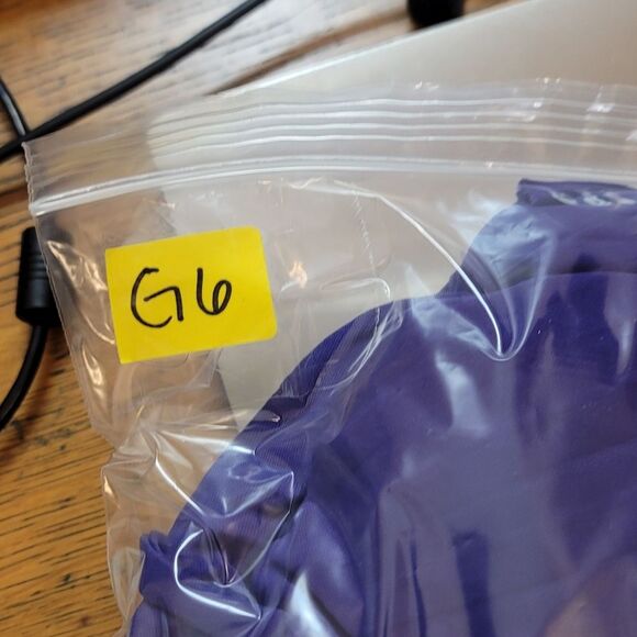 BcbgMaxAzria Perisan Blue Cruz V-Neck Dress Pleated Size XS - Picture 12 of 13